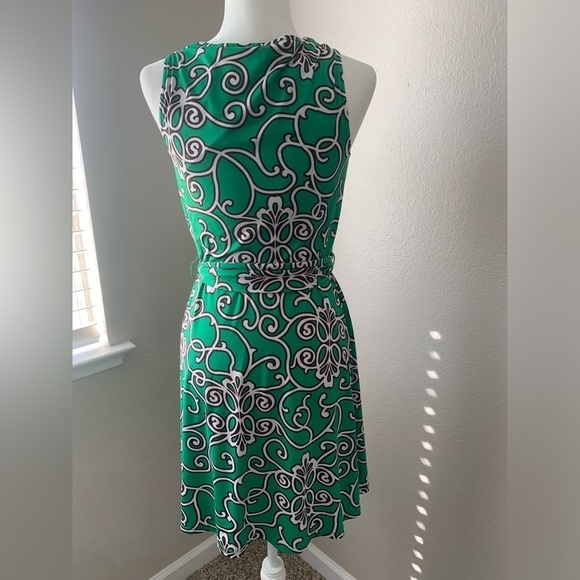 INC International Concepts Dress Size Small Color Green, White and Black - Picture 4 of 5